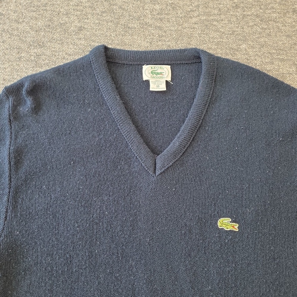 Vintage Izod Lacoste Sweater Men's Medium Navy Blue V Neck Grandpa Made in USA - Picture 2 of 6